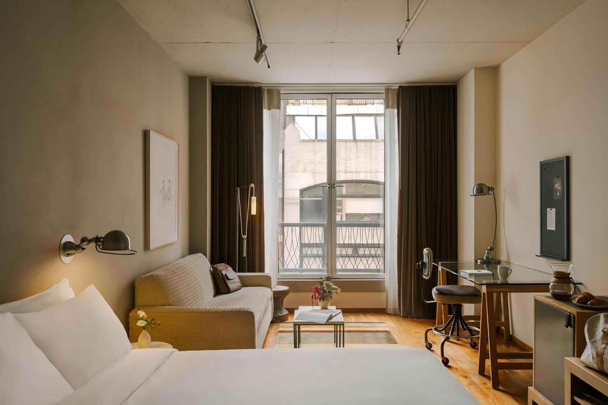 Chambers Hotel Central Park South, Sonder By Marriott Bonvoy Nowy Jork Zewnętrze zdjęcie