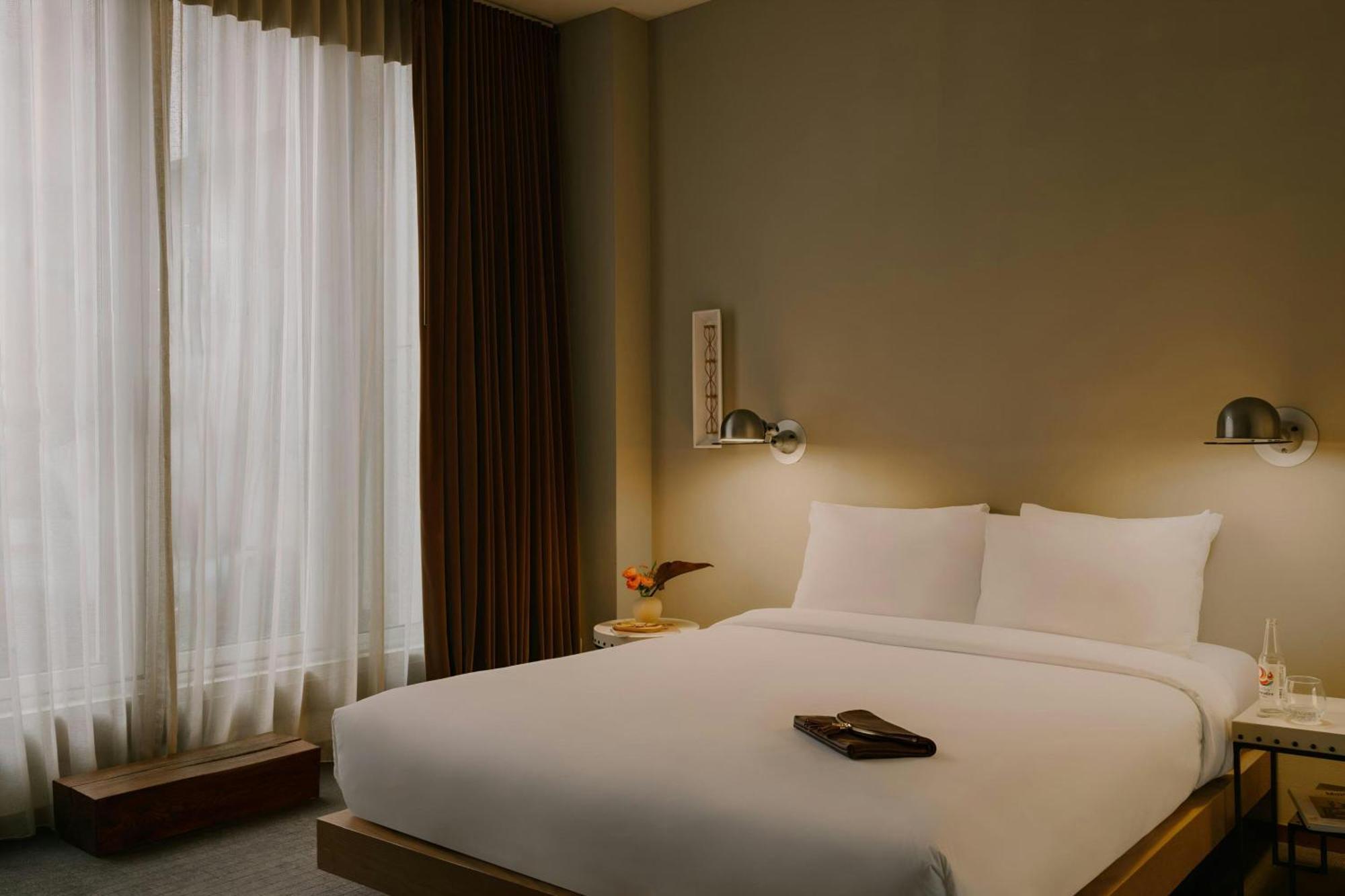 Chambers Hotel Central Park South, Sonder By Marriott Bonvoy Nowy Jork Zewnętrze zdjęcie