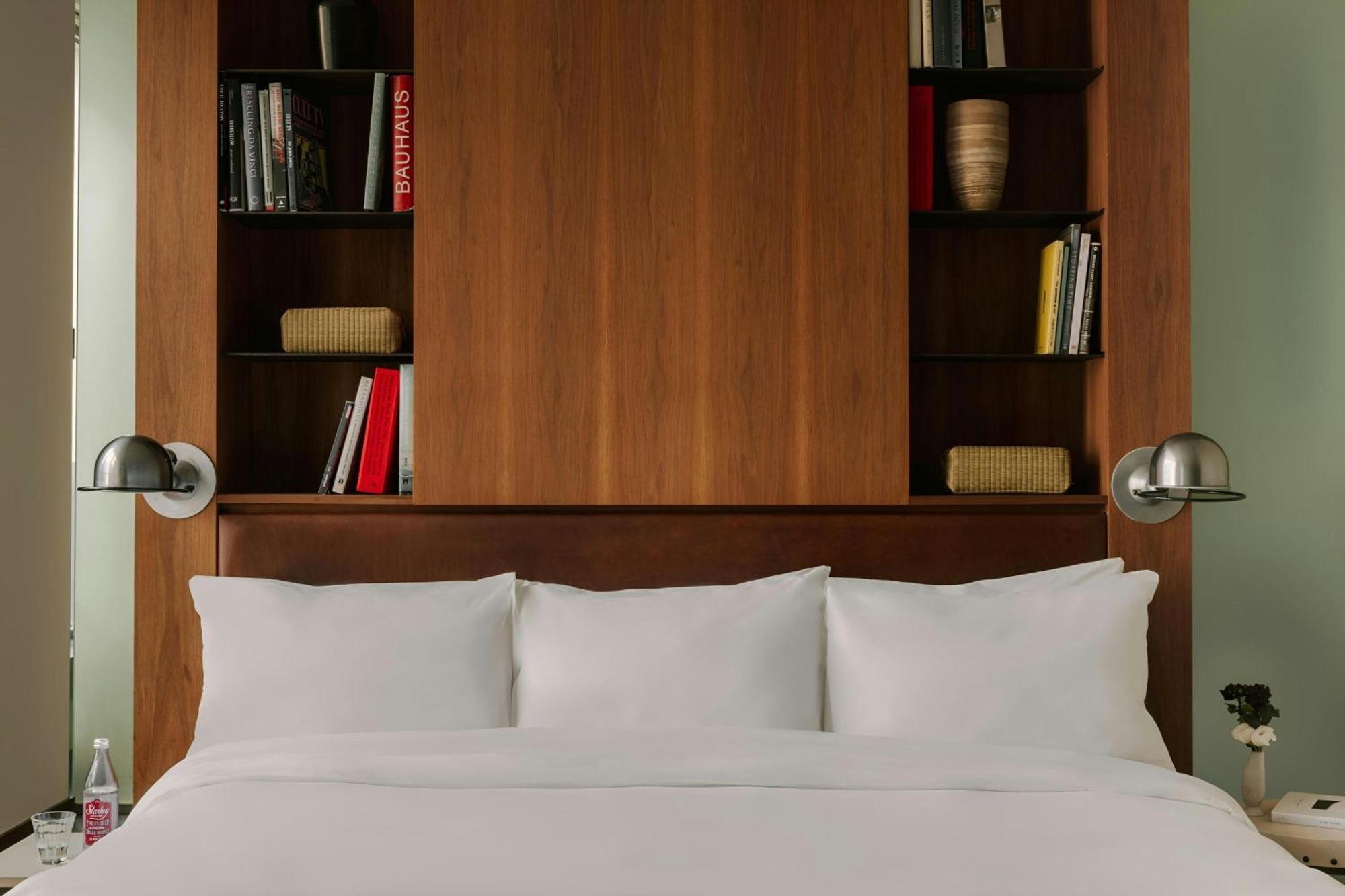 Chambers Hotel Central Park South, Sonder By Marriott Bonvoy Nowy Jork Zewnętrze zdjęcie
